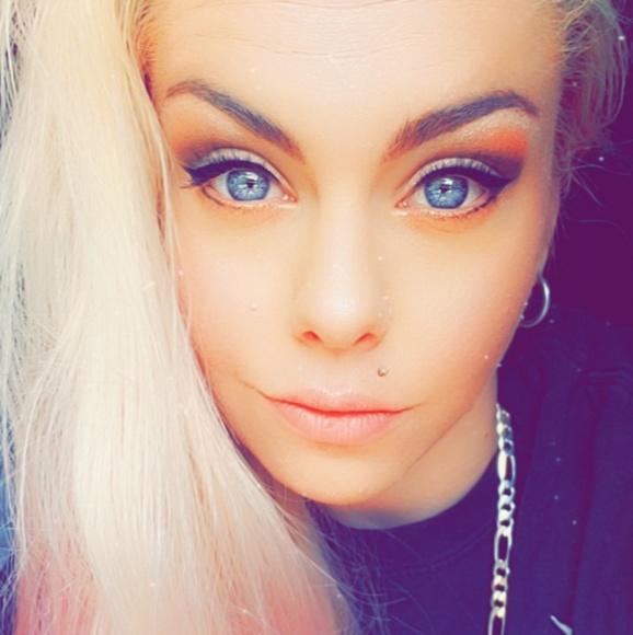 Meet the Posher Other - Meet your Posher, Jessie